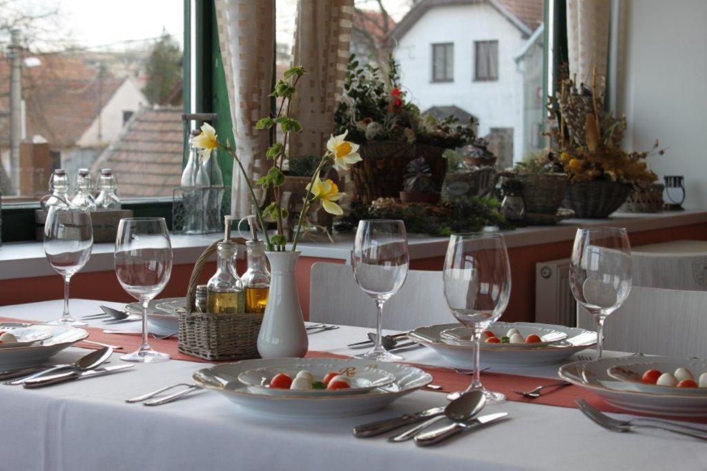 Hotel Vinohrad Milotice Ngoại thất bức ảnh